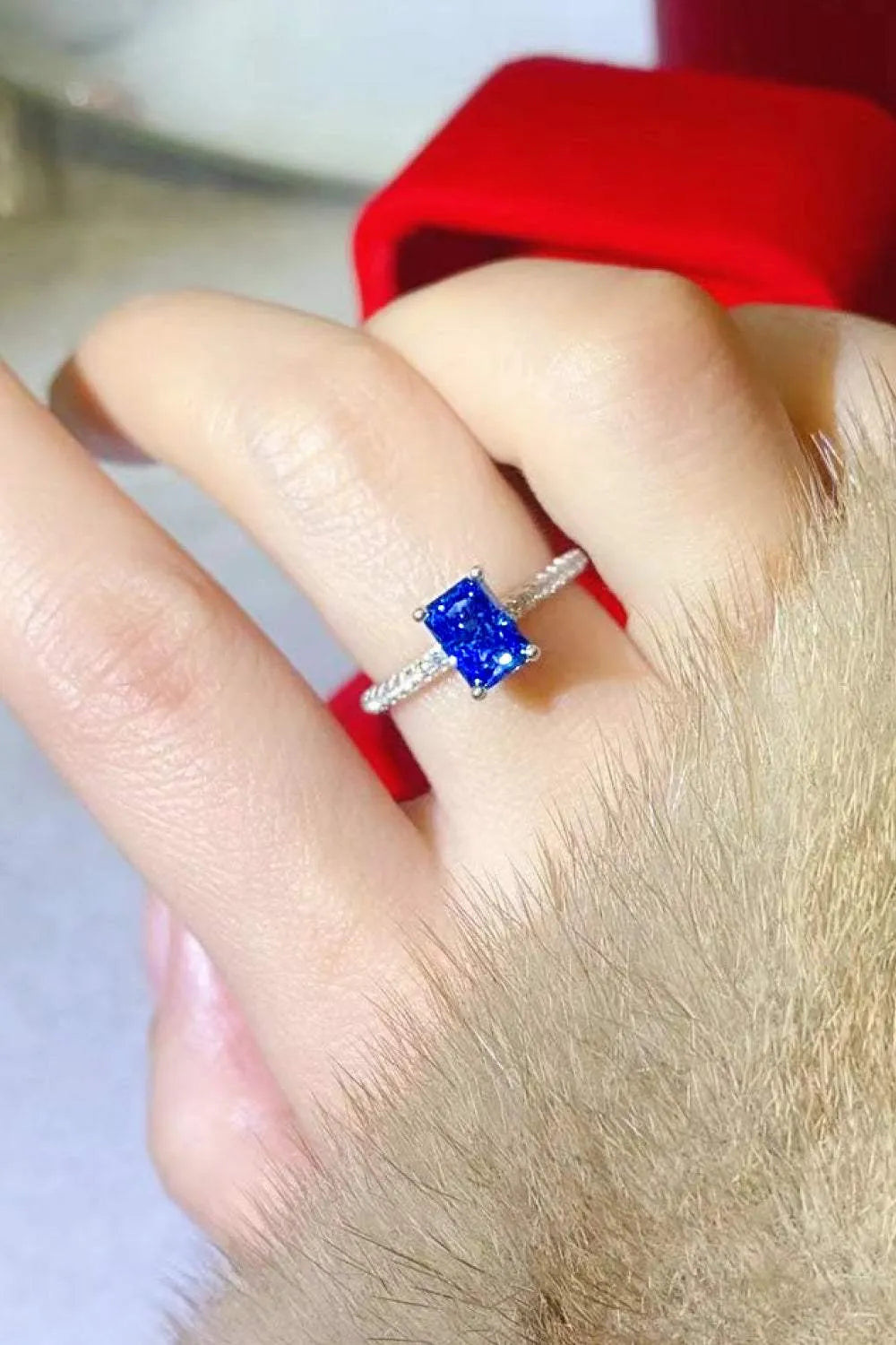 1 Carat Moissanite 925 Sterling Silver Rectangle Ring in Blue Blue Moissanite - Tophatter Daily Deals